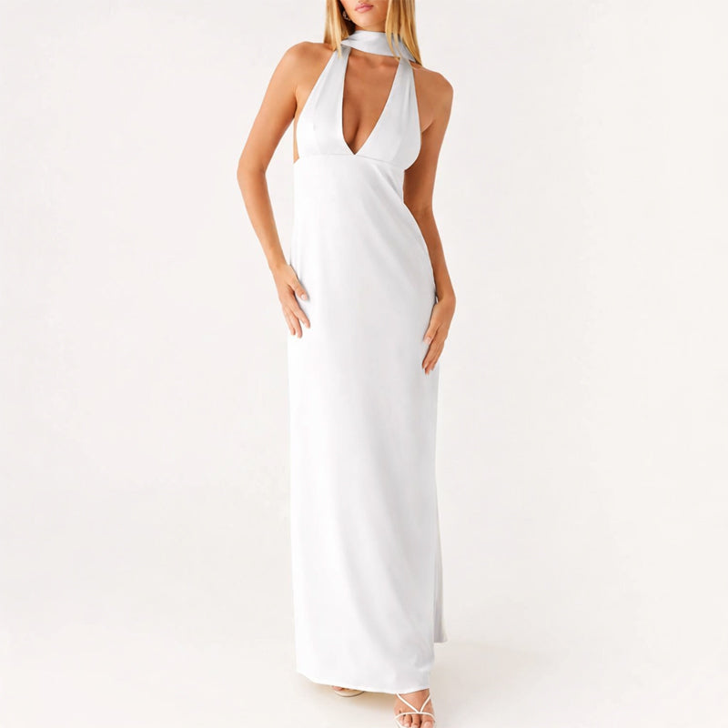 LAYA – Vestido Largo Con Cuello Halter y Escote En V