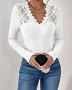 Top de manga larga con cuello en V y panel de encaje