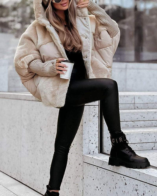 Chaqueta térmica con capucha