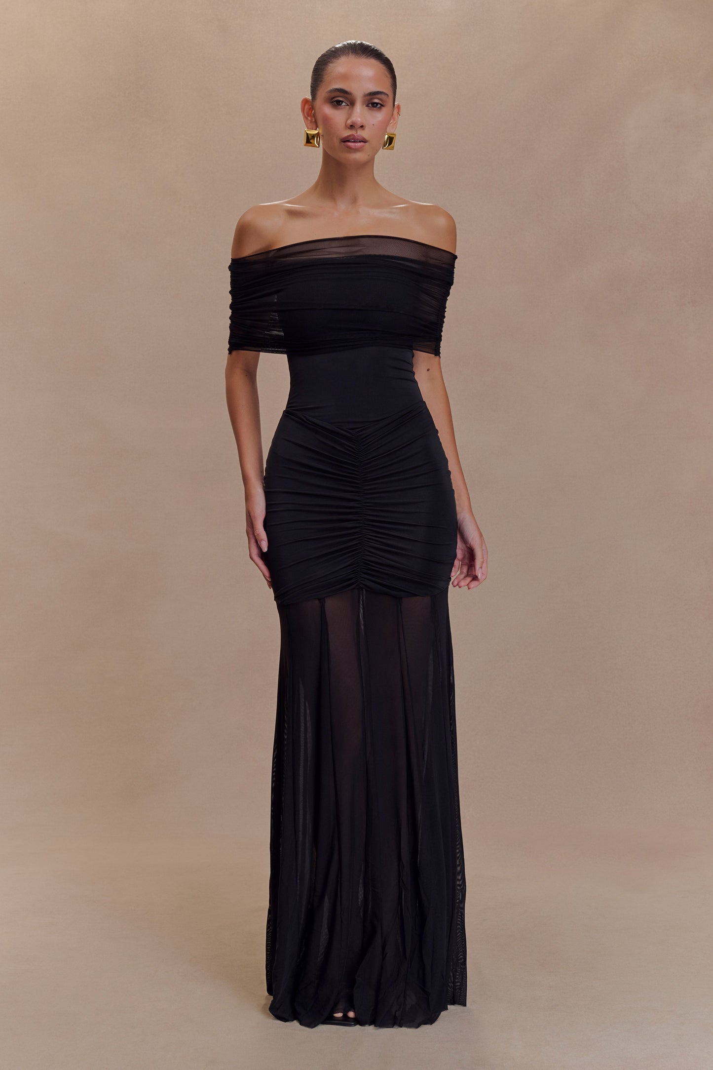 AITANA – Vestido De Malla Con Hombros Descubiertos