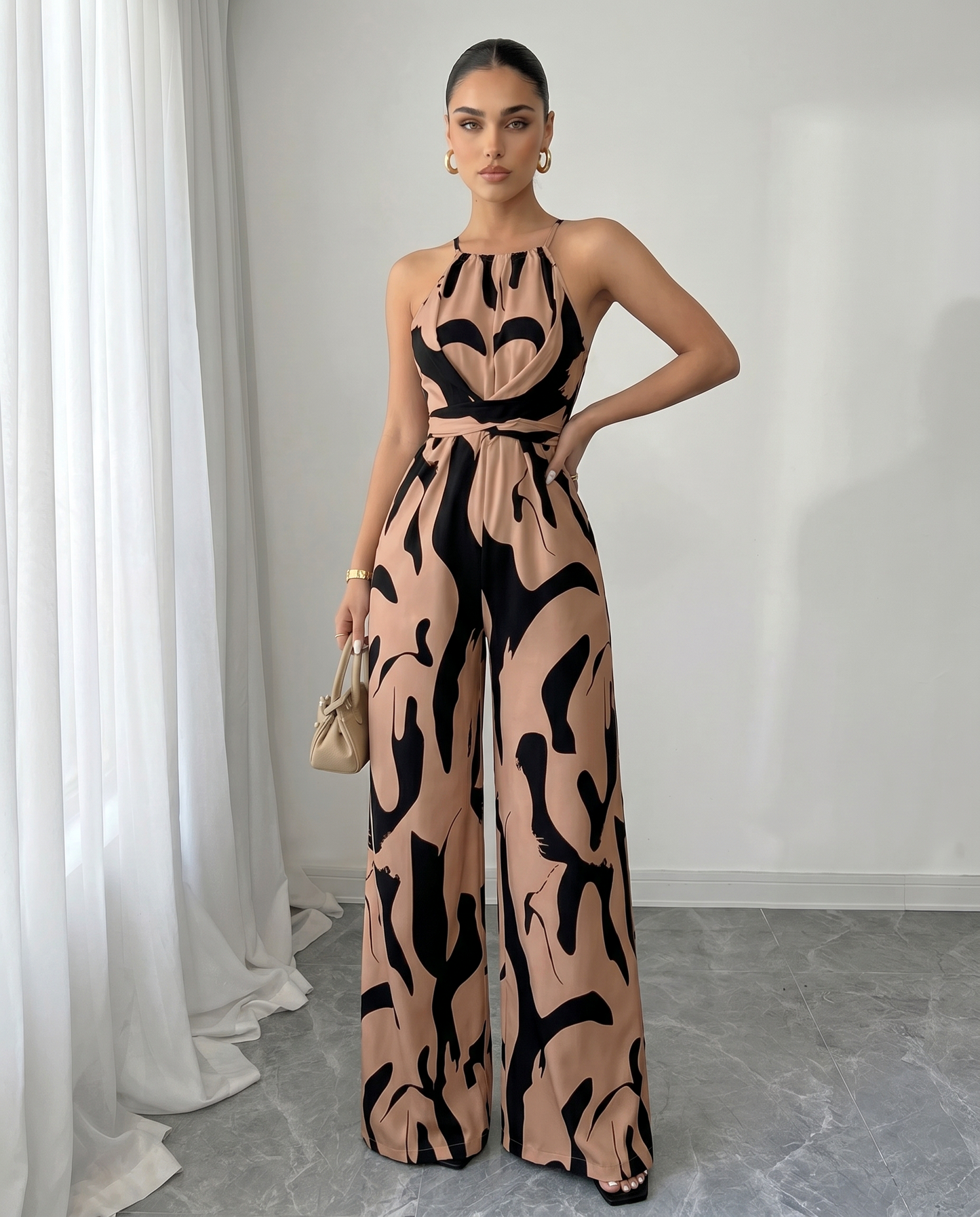 SHEILA – Mono Con Estampado Abstracto Y Cuello Halter