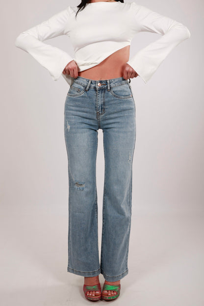 High-Waisted Jeans