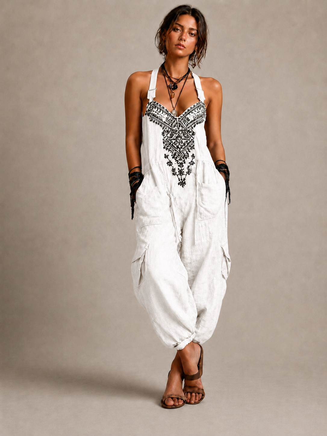 CLARA – Mono Bohemio Bordado