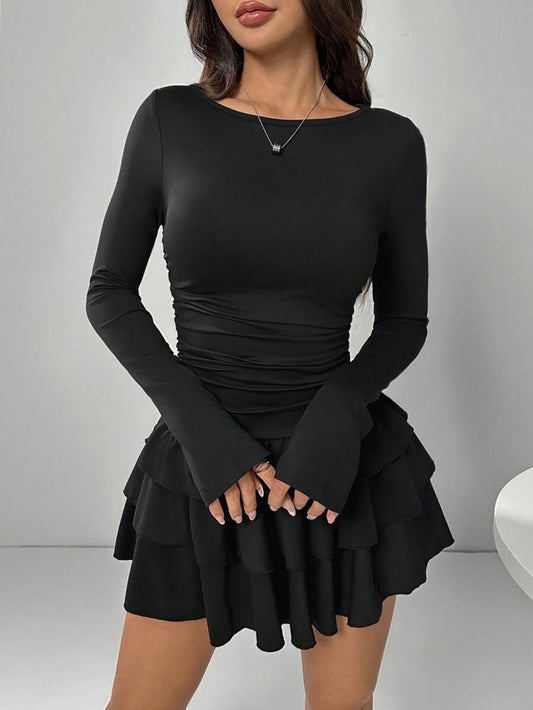 Vestido con falda y volantes