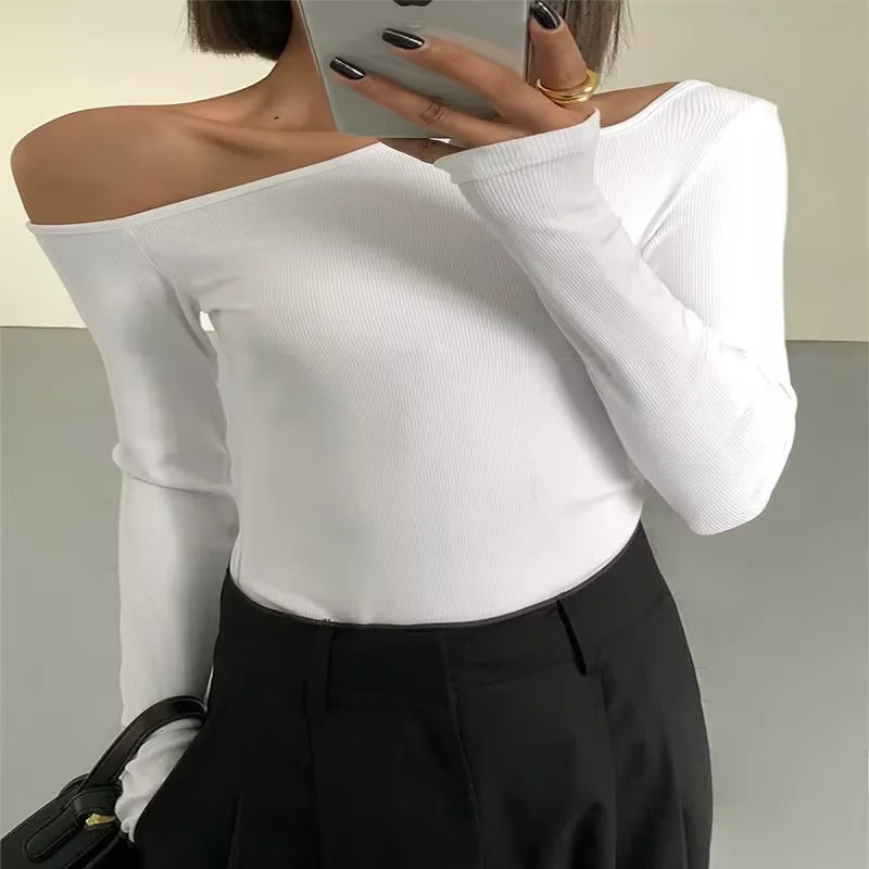 Off-the-shoulder top