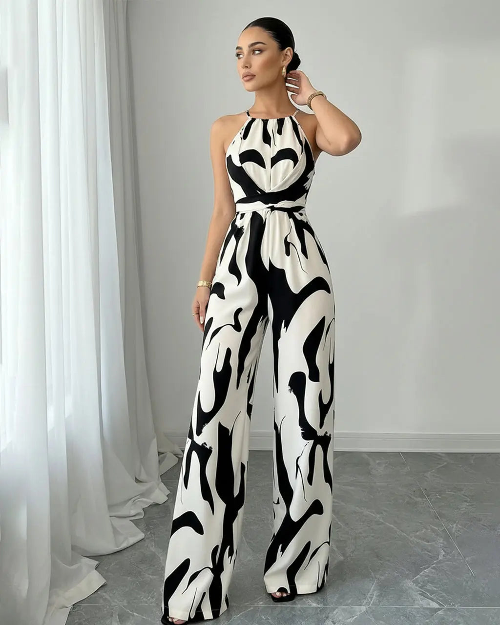SHEILA – Mono Con Estampado Abstracto Y Cuello Halter