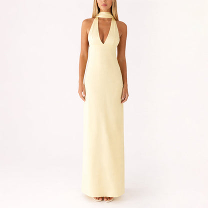 LAYA – Vestido Largo Con Cuello Halter y Escote En V