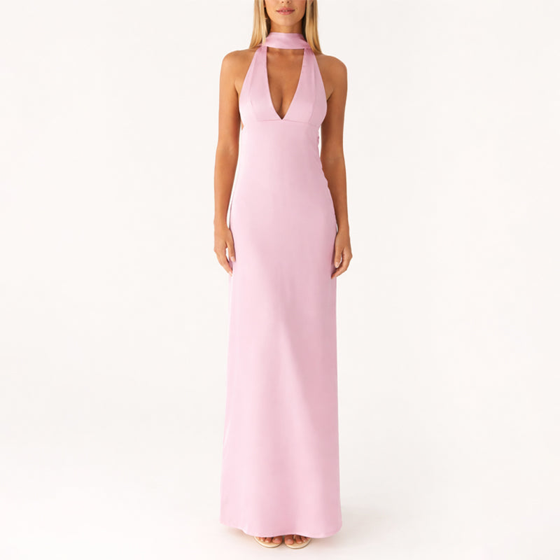 LAYA – Vestido Largo Con Cuello Halter y Escote En V