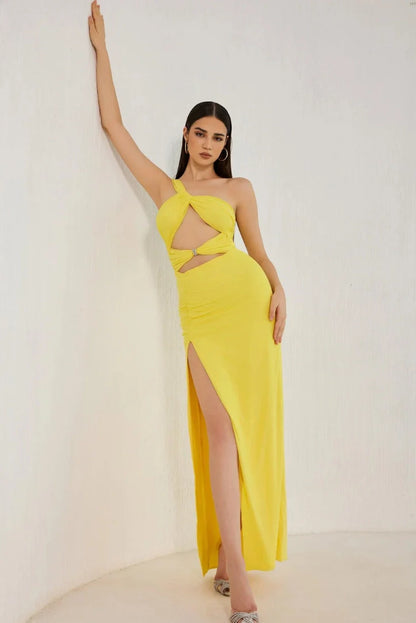 MARINA – Vestido Elegante Asimétrico