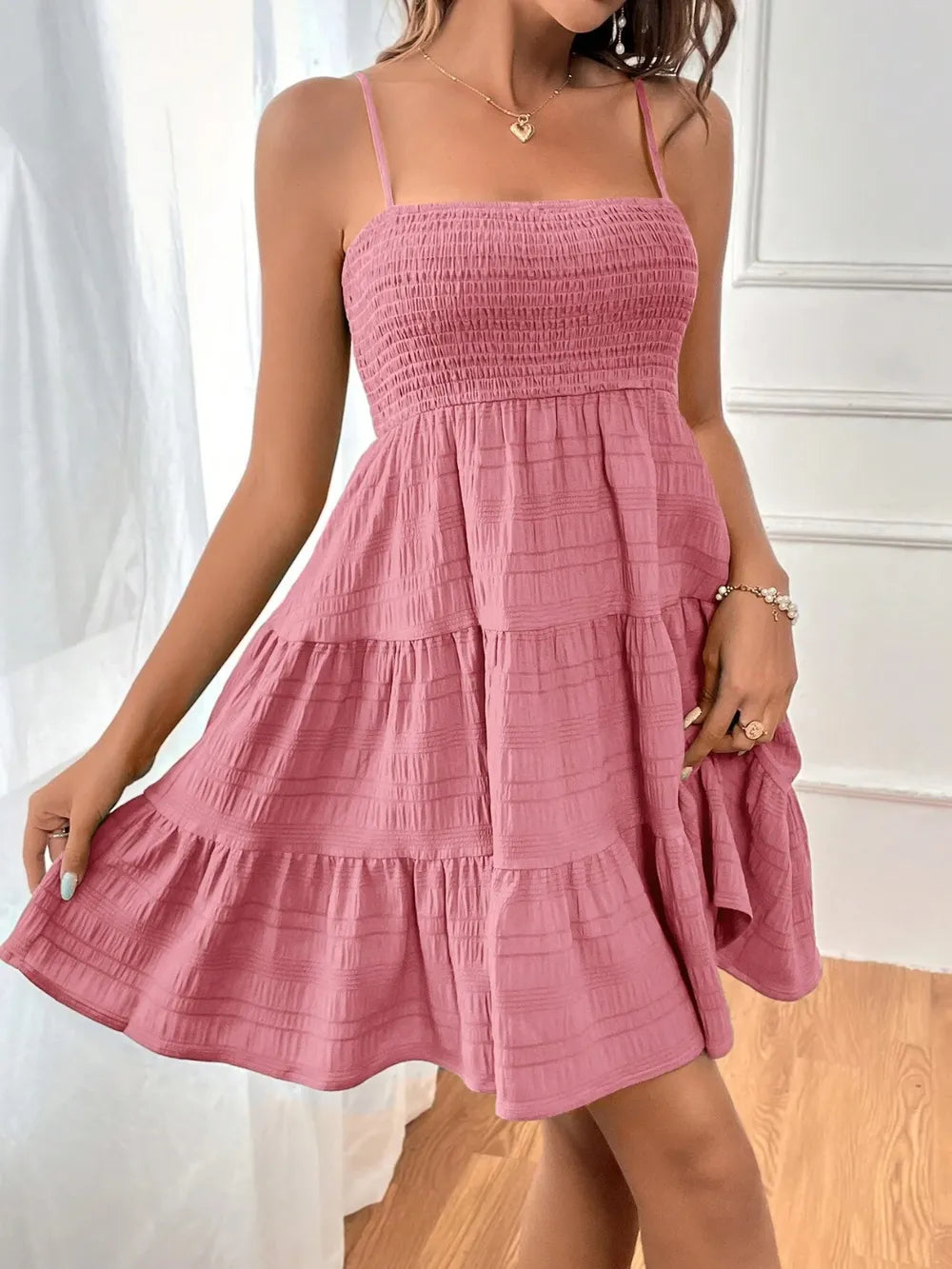 Vestido Sin Mangas Con Volantes