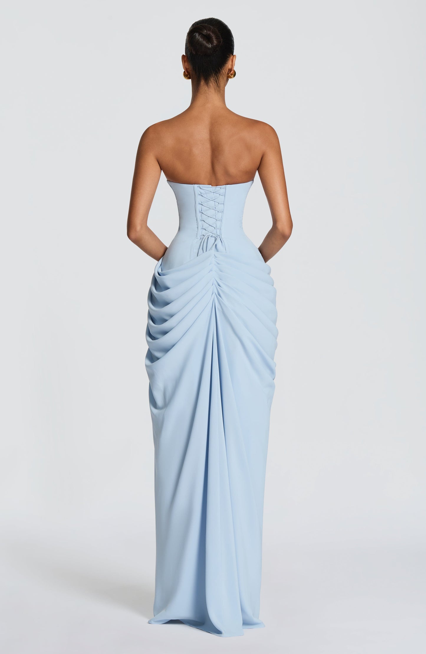 ZOE – Vestido Largo Drapeado Elegante