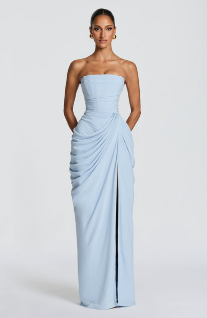 ZOE – Vestido Largo Drapeado Elegante