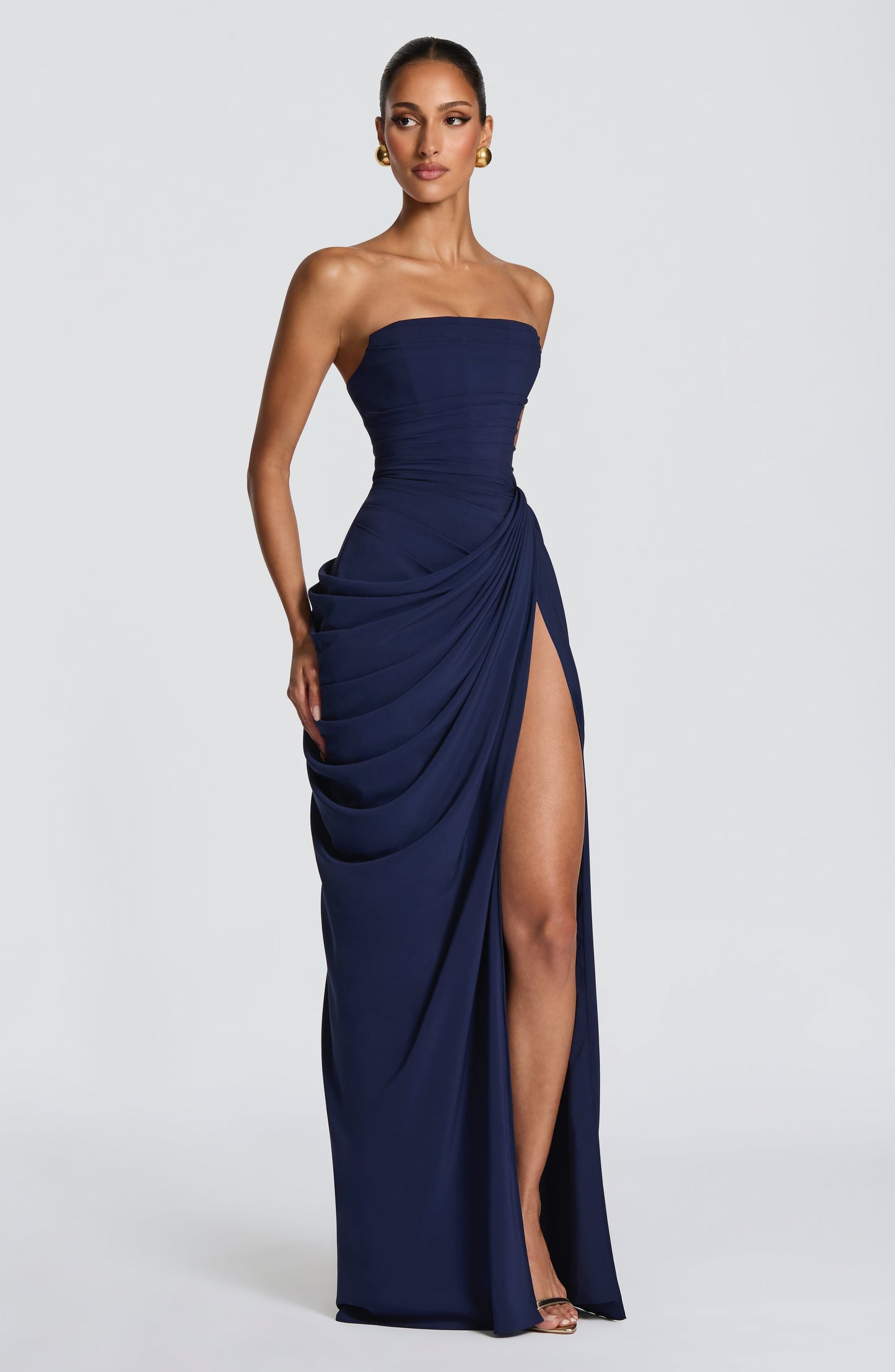 ZOE – Vestido Largo Drapeado Elegante